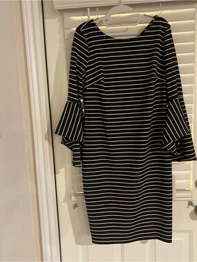 Calvin Klein Black and White Striped Bell-Sleeve Shift Dress